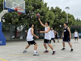 街头篮球教学中文,如何快速提升球感,新手怎么开始练习,过人技巧有哪些