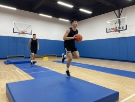 篮球障碍训练,如何提升控球稳定性,跳跃障碍训练有什么好处,如何安排训练计划