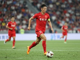 传奇中国球员，哪些人堪称体坛丰碑，有何不为人知故事，精神如何传承