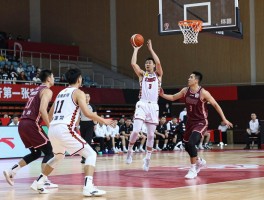 篮球131进攻战术,如何破解联防,球员位置怎么安排,实战如何应用