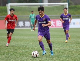 攻击性球员,防守技巧,培养方法，全面解析球场主导者