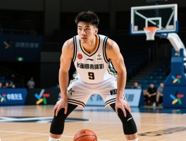 中锋用法全面指南丨中锋有哪些类型,中锋如何提高技巧,中锋战术怎么应用