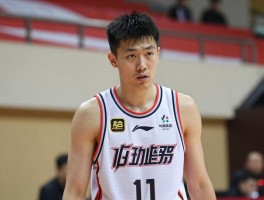 篮球发呆什么原因,注意力不集中怎么办,比赛中走神如何调整