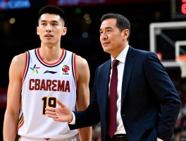 篮球刘玮传奇生涯解读，如何成为CBA万分后卫,刘玮国家队数据如何,转型教练有何成绩