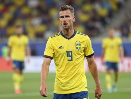 德国对瑞典球员,施罗德表现如何,欧锦赛战术解析,北欧球队防守漏洞