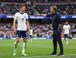 英格兰连丢3点球丨点球大战心理压力如何克服,主帅该如何安排罚球顺序