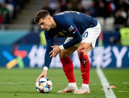 法国替补球员,如何改变比赛走势,新人何时脱颖而出,伤病潮下如何调整