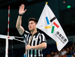 排球边裁旗帜怎么选,判罚手势有哪些,如何避免争议,材质价格区别