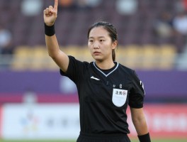 韩国美女边裁,如何成为国际裁判,执法亚洲杯有何要求,颜值与专业如何平衡