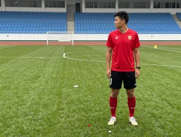 球场的越位是什么意思呀,怎样才算越位犯规,什么情况下不越位