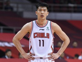 改名自由的中锋,哪些中锋改过名字,中锋改名有什么影响,改名后表现如何