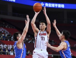 中锋投三分,谁是最强空间型五号位,如何影响比赛格局,传统中锋是否过时