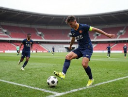 足球中挡拆是什么意思,足球挡拆犯规吗,角球挡拆战术怎么用