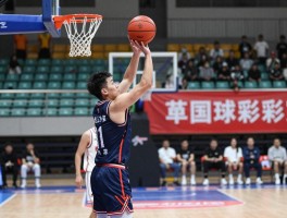 街头篮球怎么投3分准,投篮按键时间,空位技巧,职业差异揭秘