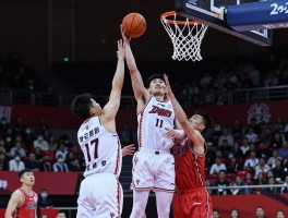 什么是篮球底角球,底角球战术怎么用,底角三分为何重要