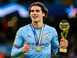 mabrez球员,他的技术特点是什么,在曼城表现如何,获得过哪些荣誉,现状怎样