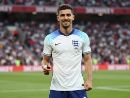 德尔夫球员丨职业生涯技术特点是什么，为什么能入选英格兰队，职业生涯获得哪些荣誉