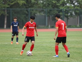 特训的越位是什么意思,足球训练中如何避免越位犯规,反越位战术有哪些实战应用