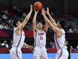 三人篮球罚球规则丨全队犯规几次罚球,罚球时怎样计分,罚球后如何转换球权