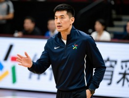 篮球李斌,他现在执教什么球队,他的执教成绩如何,他球员时期表现怎样