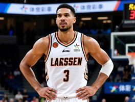 拉森球员,哪个拉森最厉害,他在哪支球队,表现怎么样