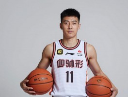 李明在篮球界有何地位，培养过哪些明星，最新任职是什么