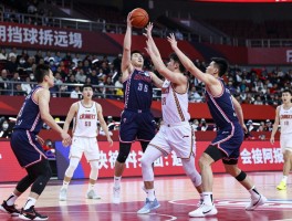 撞击挡拆球员是什么意思,什么情况下犯规,如何正确防守,与阻挡犯规区别