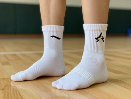 女篮球袜怎么选,哪个牌子好,透气防滑吗,毛巾底有什么作用