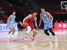 篮球走步是什么意思呢,什么是012规则,中枢脚如何确定,怎样避免走步违例