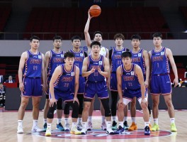 福建队cba球员,历史传奇有哪些,现役阵容如何构建,未来核心是谁