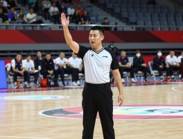 篮球比赛结束裁判手势,裁判如何示意比赛完结,结束手势有哪些分类