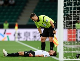 替补边裁丨比赛中边裁受伤谁替补,替补边裁上场怎么判,足球裁判替补规则有哪些