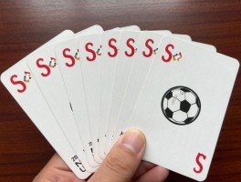 足球进攻有利可以给牌吗,进攻有利原则是什么,给牌时机如何掌握,判罚标准有哪些