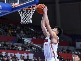 中锋会扣篮,中锋扣篮需要什么条件,中锋扣篮如何训练,中锋扣篮经典案例