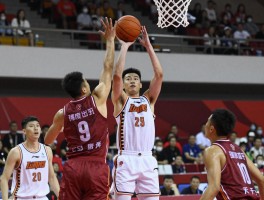 佛山篮球员有哪些代表人物,他们的成长之路是怎样的,未来有哪些新星？