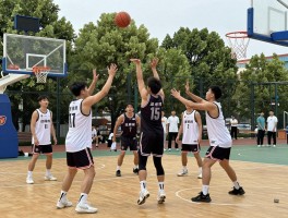 辽工篮球深度解析,校园篮球如何开展，球队怎样训练，球员培养模式有哪些