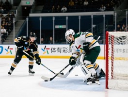 冰球点球大战比分结果,规则如何判定胜负,经典赛事案例有哪些,最近比赛结果怎样