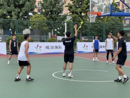 篮球场什么是边角球,边线球和角球区别是什么,边角球战术怎么用,发球5秒违例怎么办