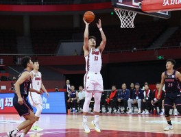 篮球里面什么是技术犯规,技术犯规和普通犯规有啥区别,怎样避免吃T