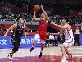 篮球中颜射,技术要领是什么,哪些球员是高手,实战中如何运用