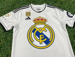 皇马客场球衣球员版,设计有何独特之处,科技性能如何提升,选购需要注意什么