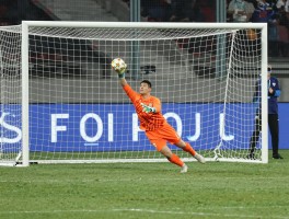 门将罚点球,如何预判射门方向,守门员扑救技巧有哪些,点球大战规则详解