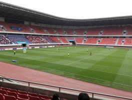 越位前位是什么意思啊,越位位置如何判定,处于越位位置一定犯规吗