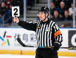 最牛边裁,评判标准是什么,如何避免误判,边裁培训要点