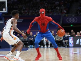 篮球蜘蛛侠是谁，蜘蛛侠篮球游戏有哪些，NBA蜘蛛侠绰号球星怎么玩