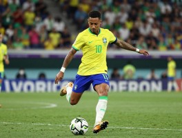 巴西球员弟媳传奇生涯如何,防守能力多强,未来有何规划