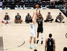 篮网队季后赛球员实力如何，新秀如何适应季后赛强度，关键球员有哪些