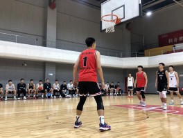 后卫篮球教学,如何打好篮球后卫,后卫必备技术有哪些,控球后卫怎么练习