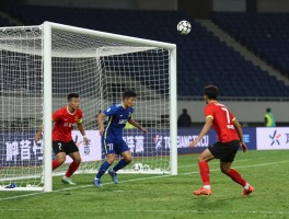 足球在什么情况下是角球,角球判罚的三要素是什么,角球和球门球区别在哪