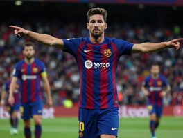 巴塞罗那球员传奇谱，哪些传奇球星最伟大,现役谁最强,未来看谁